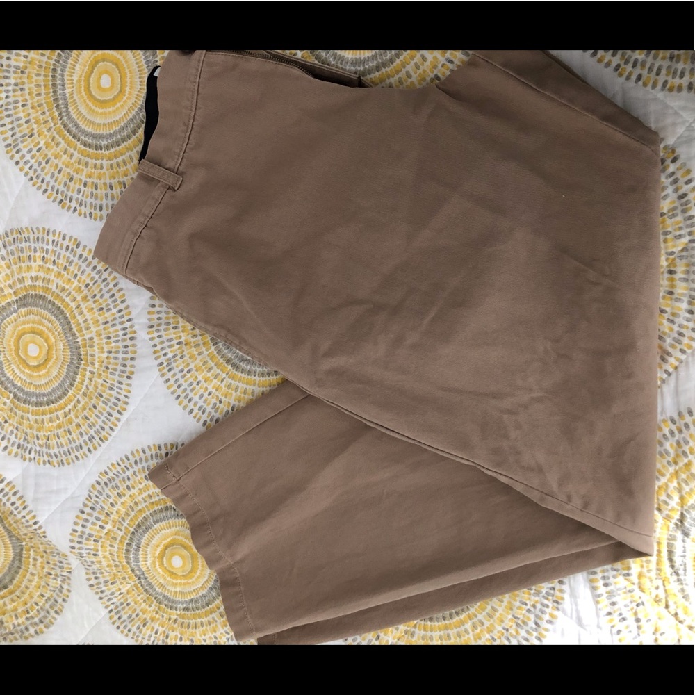Men’s izod dark khaki pants
